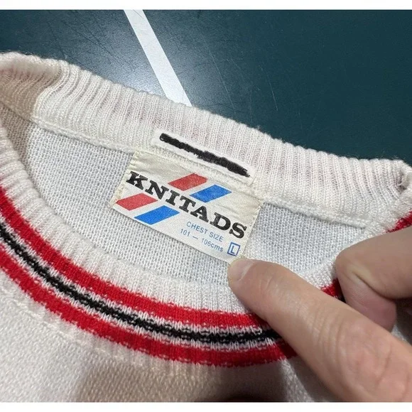 Vintage 70s Pilsner Lager Kenya Beer Knit Sweater Novelty Crewneck Size Large
